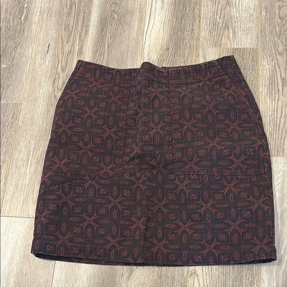 Banana Republic Red Mini Pencil Skirt for Work - Picture 9 of 10